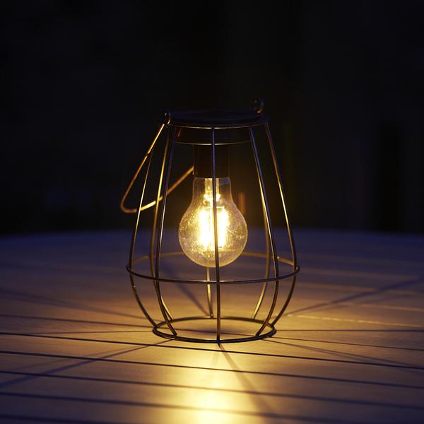 How to host the perfect Easter Garden Party