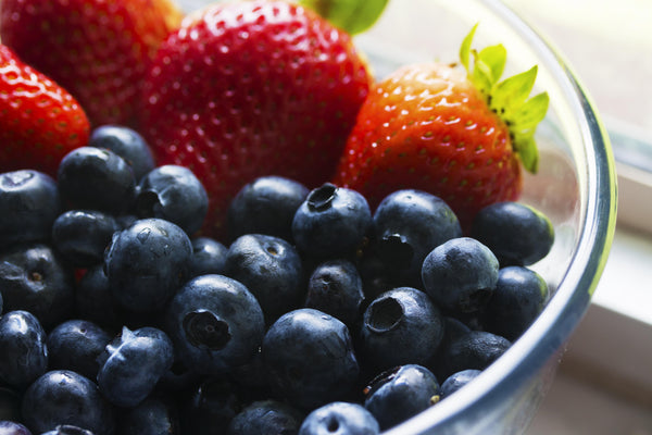 How to Make Your Own Homegrown Fruit Salads and Smoothies