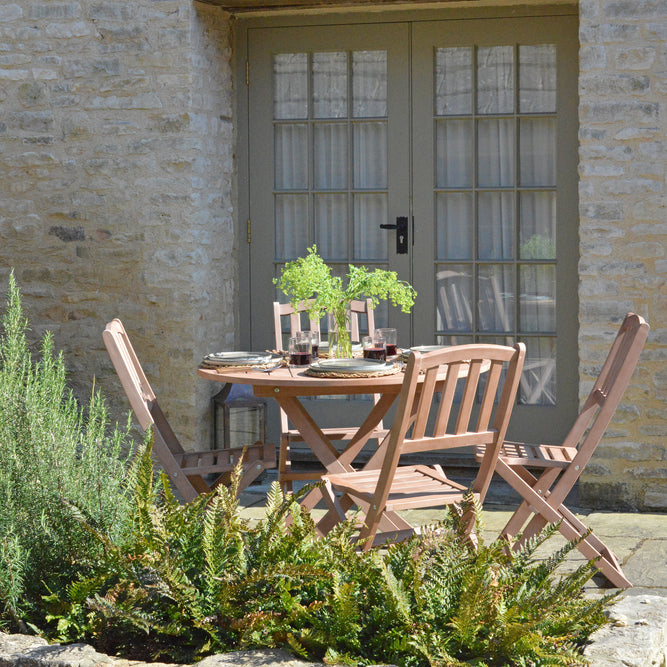 Range table and chairs garden deals