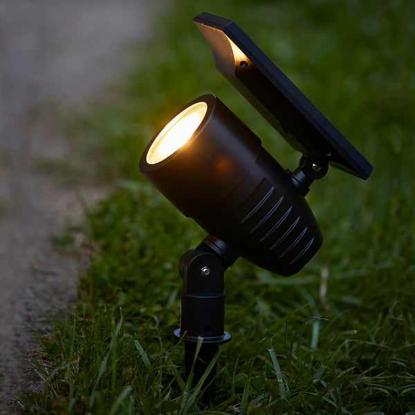 LED Solar powered Spot light 50 Lumens available at Gardenesque 