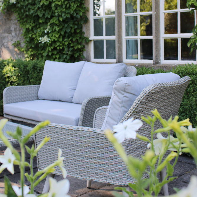 garden furniture set with cushions