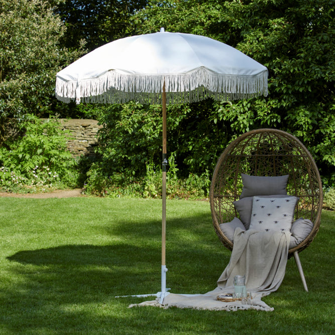 Cream Plain Fringed Garden Parasol with Metal Parasol Base - Gardenesque