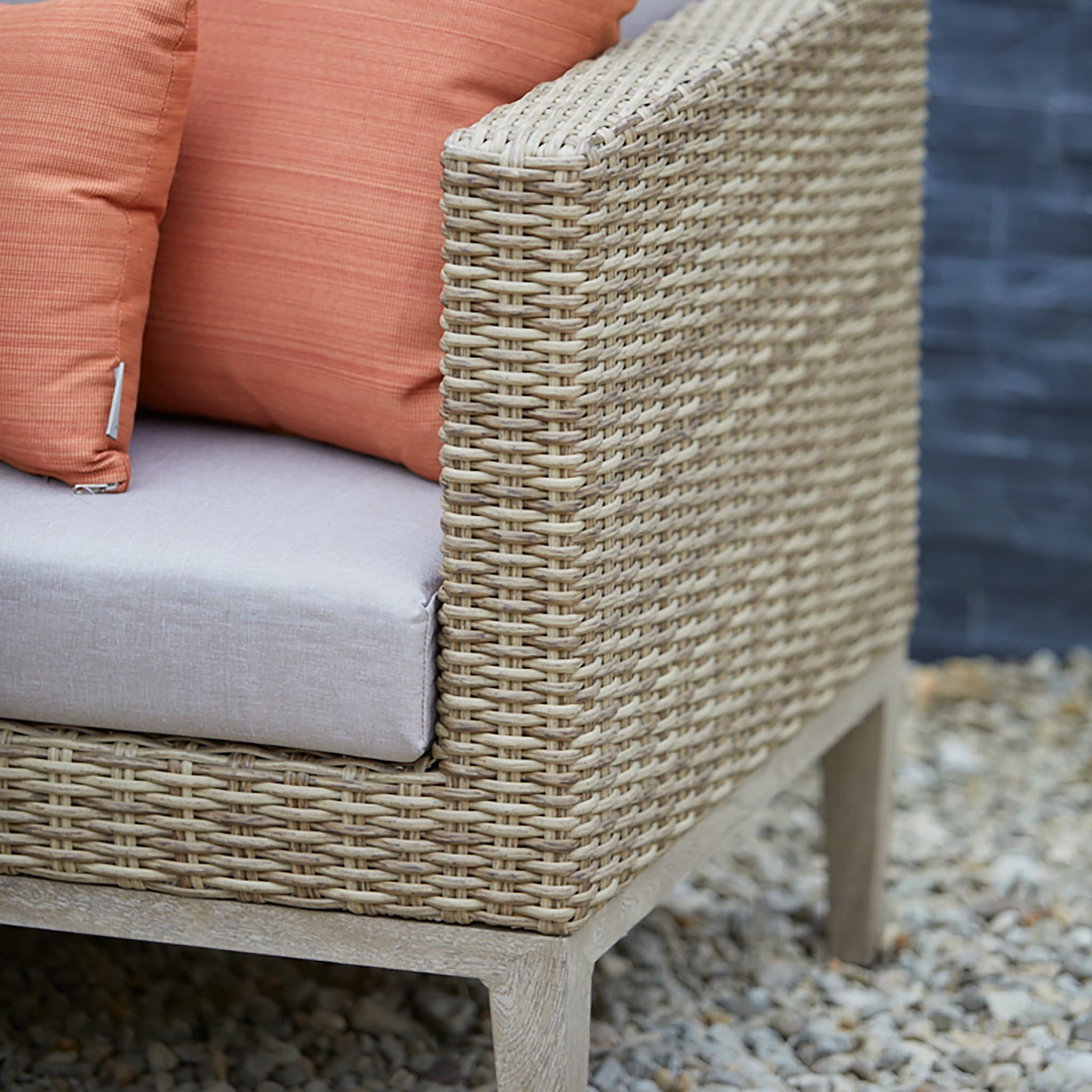 Lyndhurst Corner Sofa Set with Cushions & Coffee Table Gardenesque