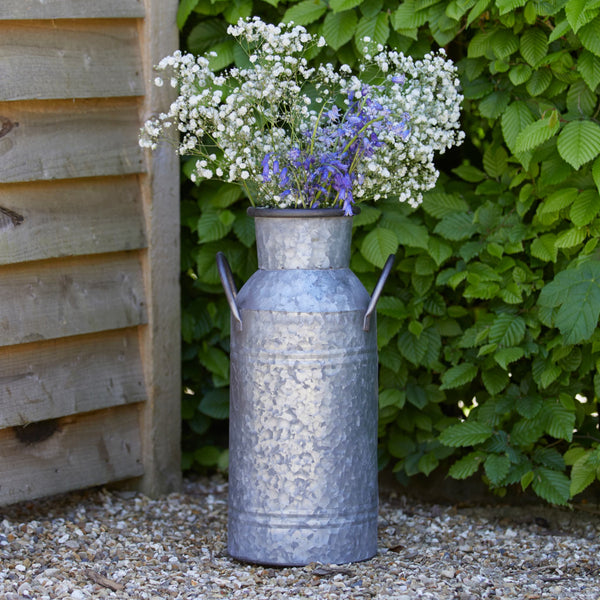 Ellham Metal Vintage Style Milk Churn Planter at Gardenesque